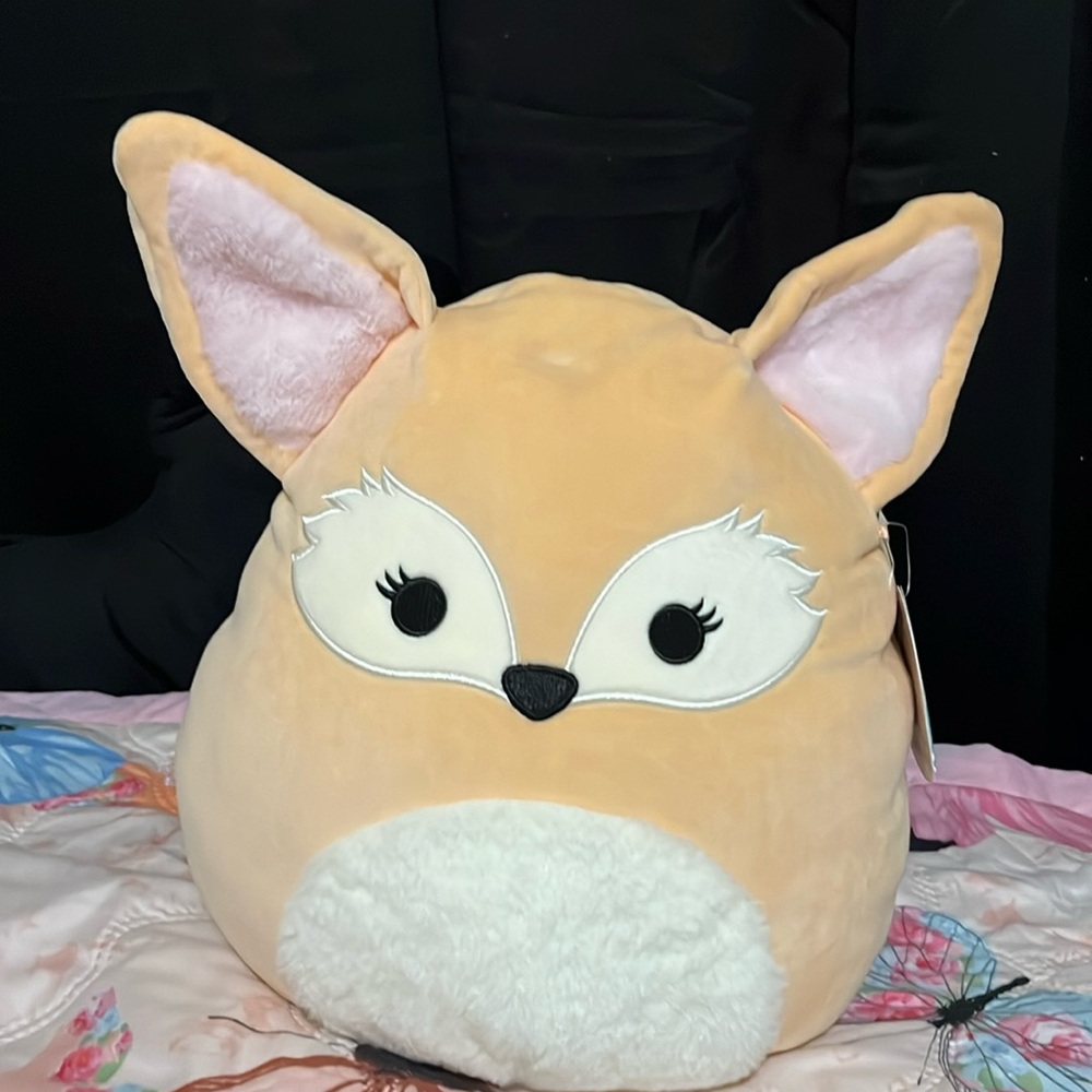 squishmallow with tag